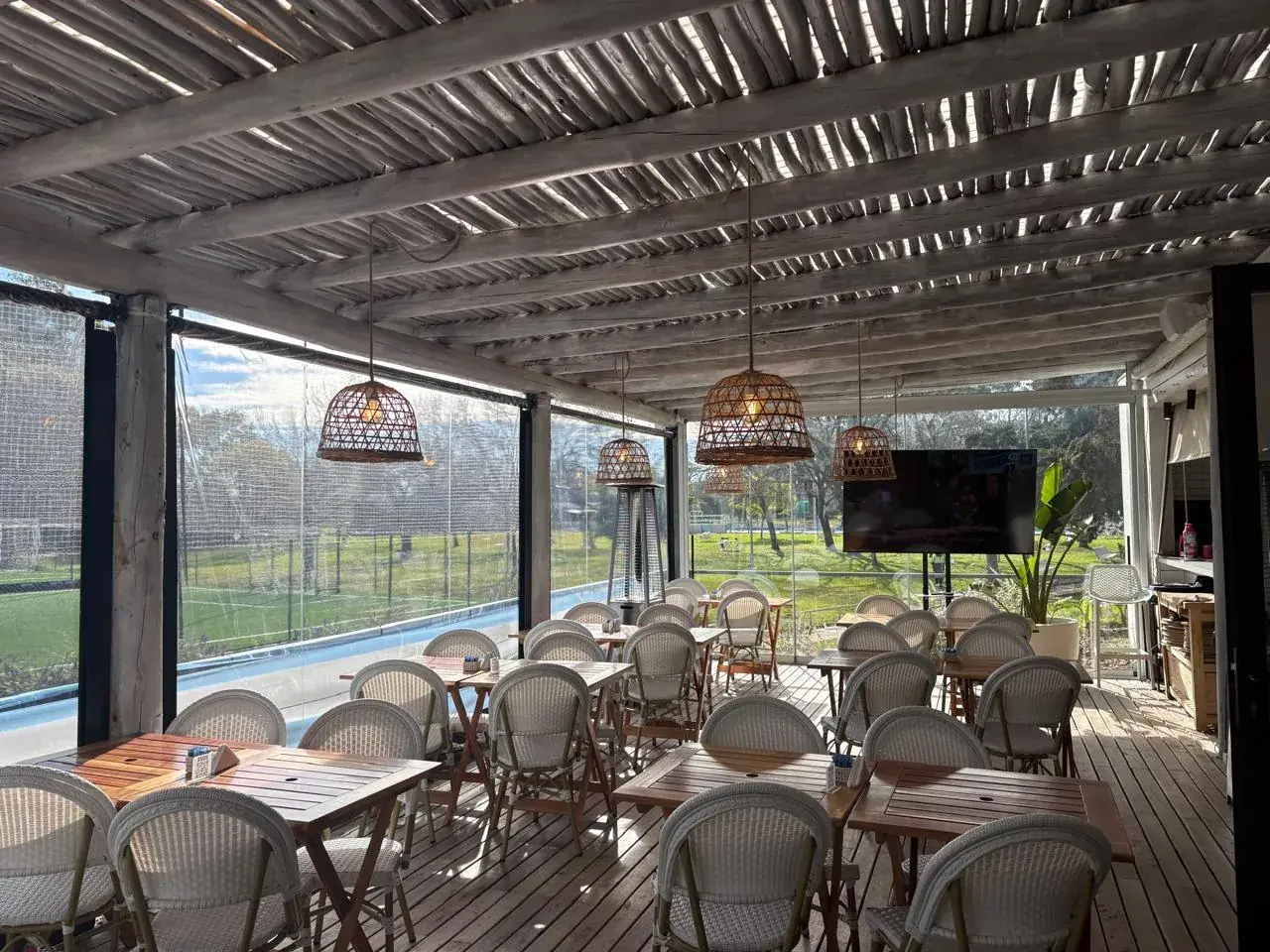 Araoz Futbol lounge